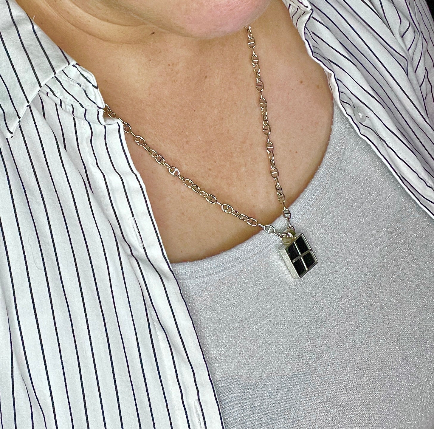 Window Pendant